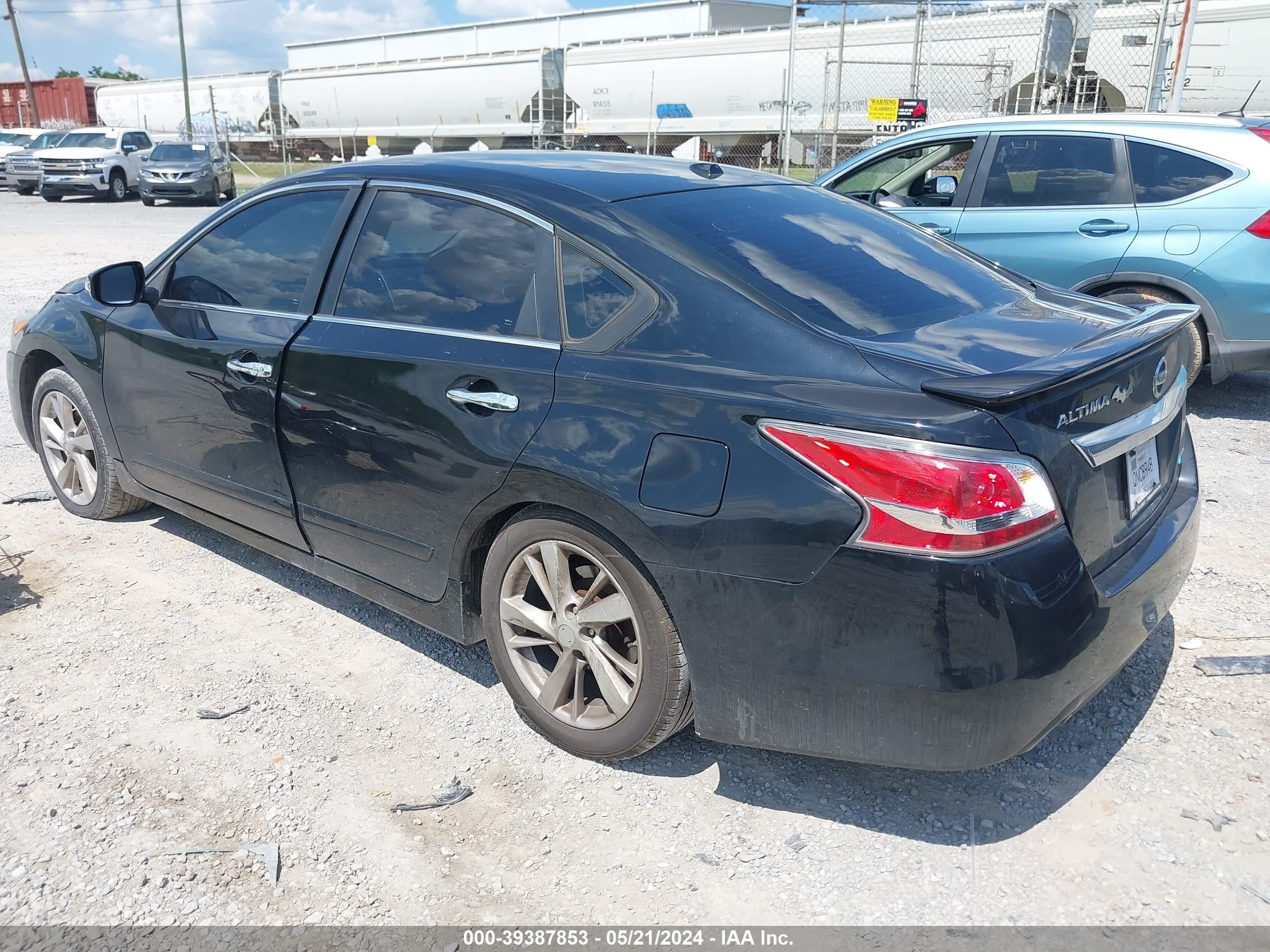 Photo 2 VIN: 1N4AL3AP8EC122528 - NISSAN ALTIMA 