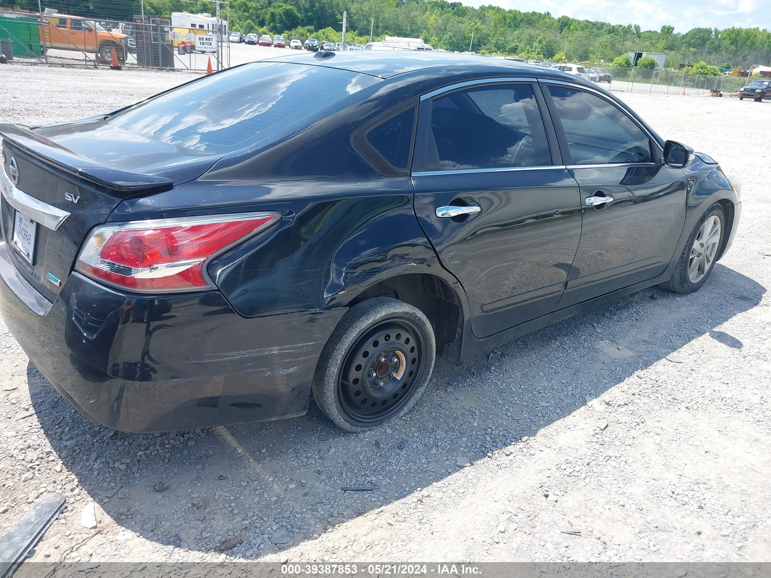 Photo 3 VIN: 1N4AL3AP8EC122528 - NISSAN ALTIMA 