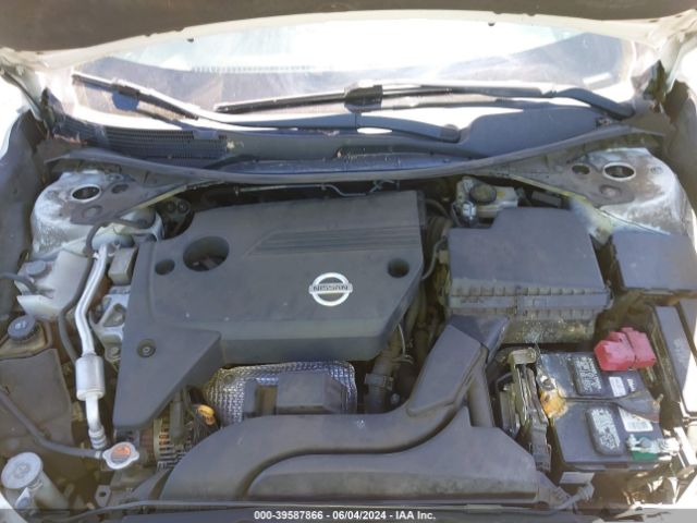 Photo 9 VIN: 1N4AL3AP8EC138213 - NISSAN ALTIMA 