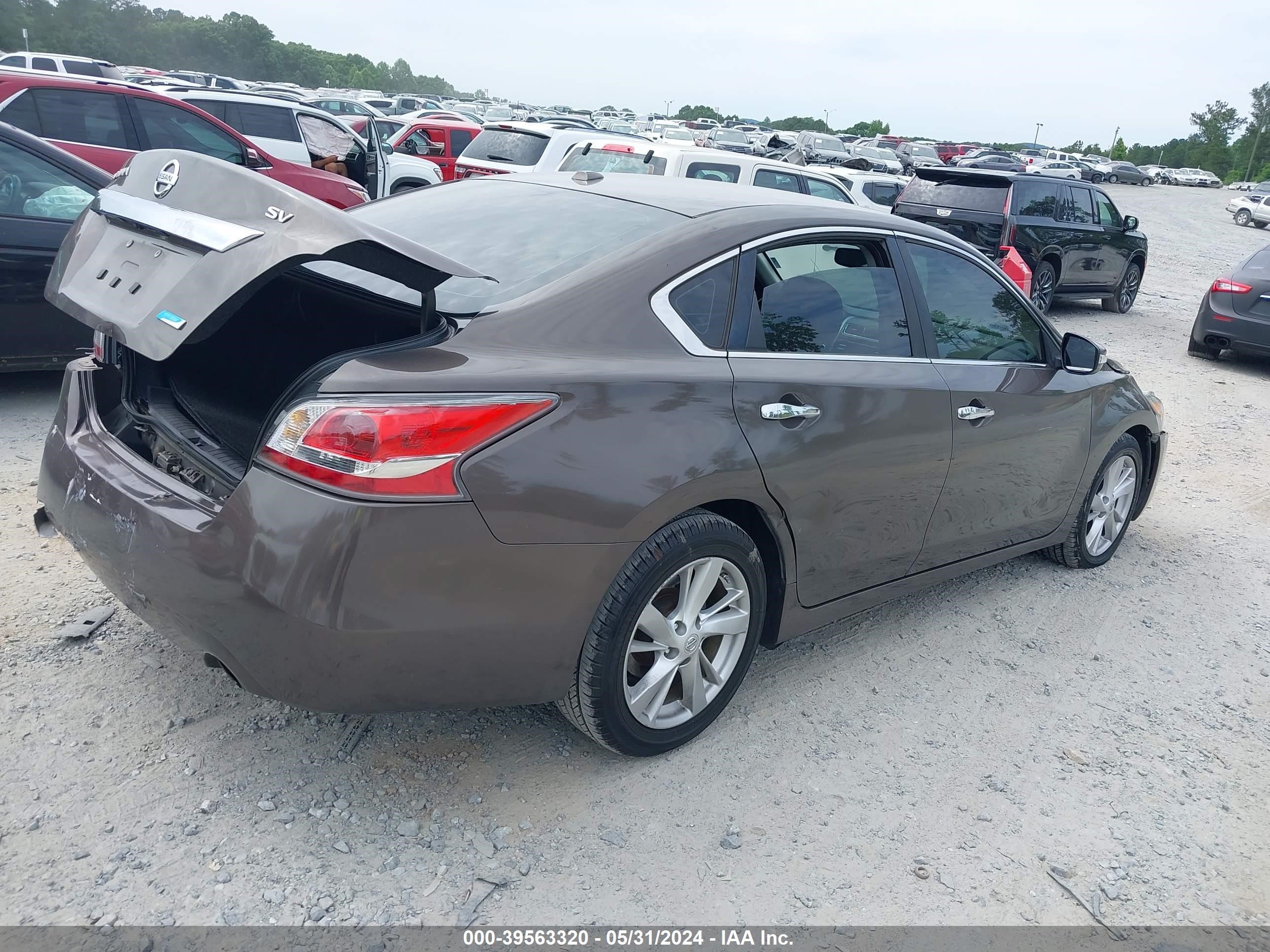 Photo 3 VIN: 1N4AL3AP8EC159935 - NISSAN ALTIMA 