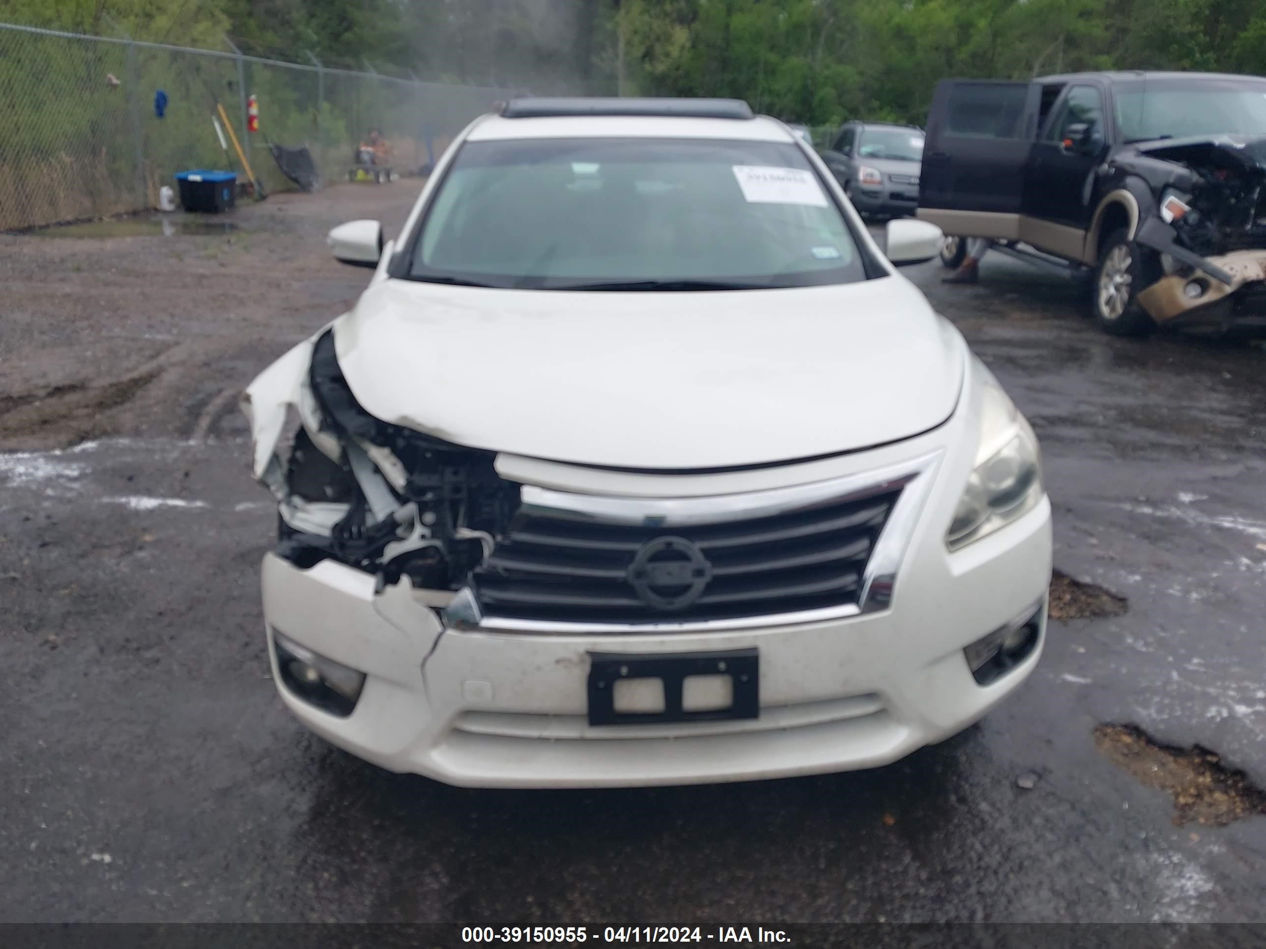 Photo 11 VIN: 1N4AL3AP8EC281114 - NISSAN ALTIMA 