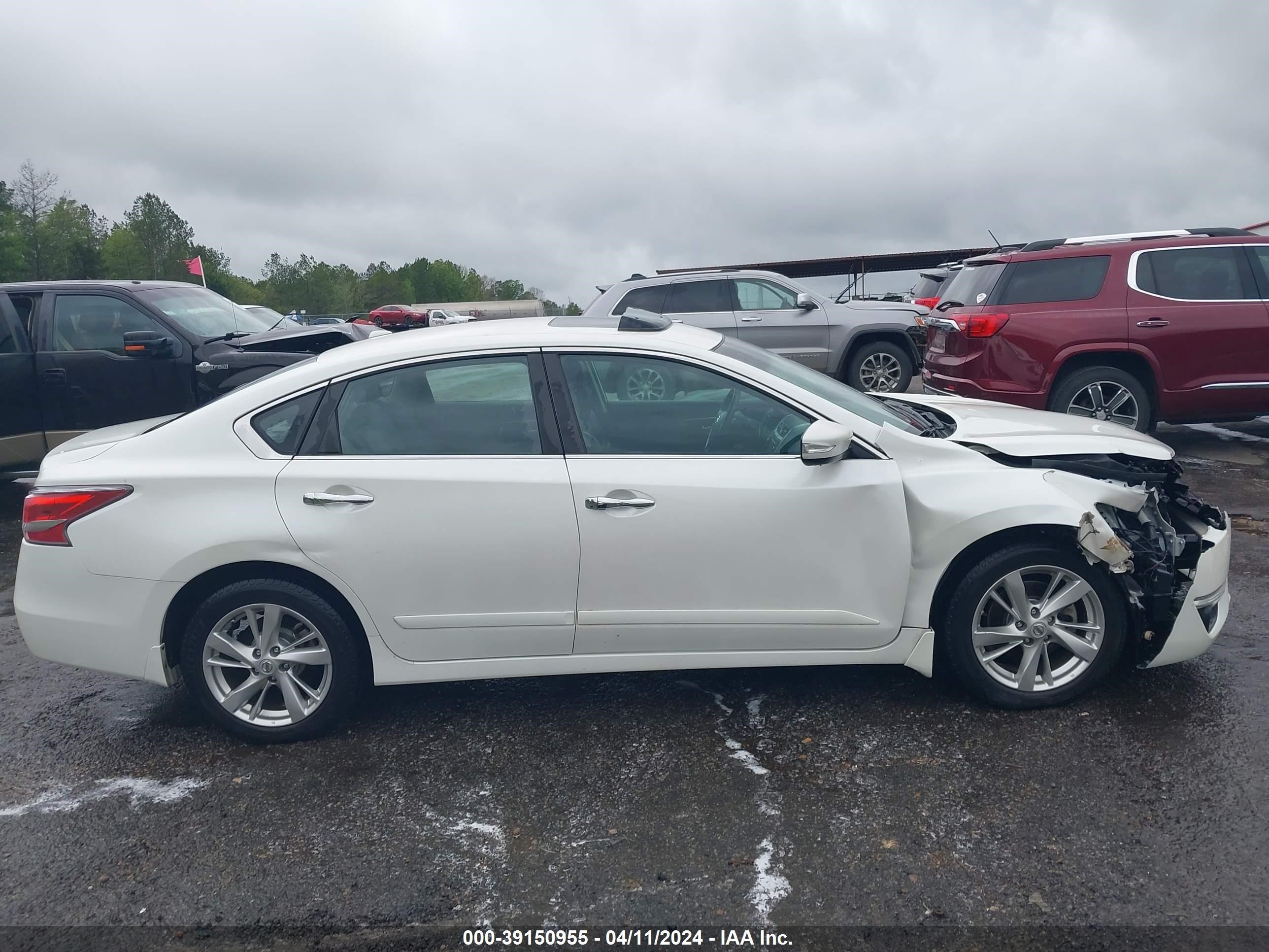 Photo 12 VIN: 1N4AL3AP8EC281114 - NISSAN ALTIMA 