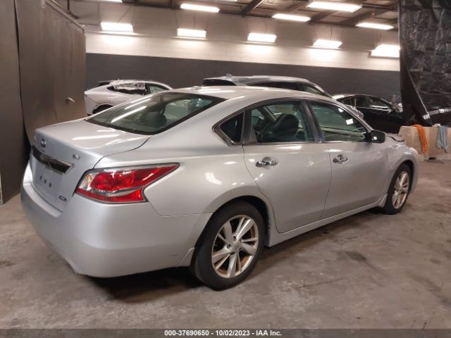 Photo 3 VIN: 1N4AL3AP8EC329355 - NISSAN ALTIMA 