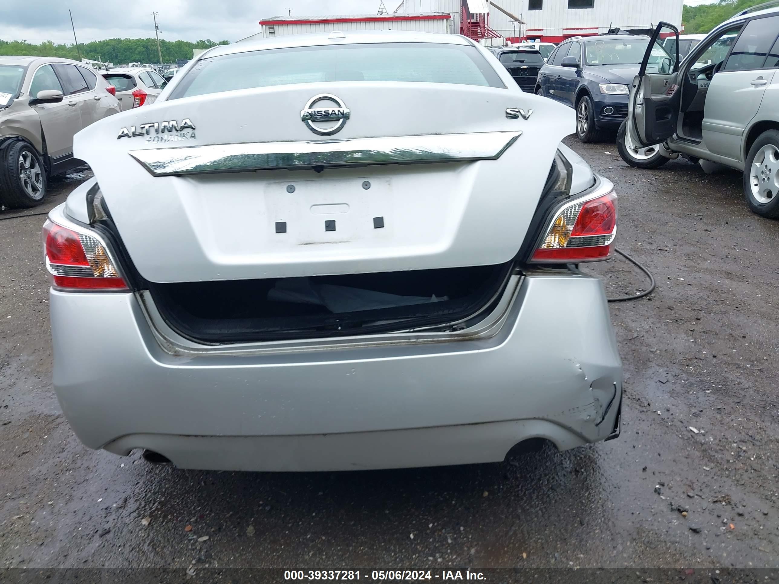 Photo 15 VIN: 1N4AL3AP8FC105889 - NISSAN ALTIMA 