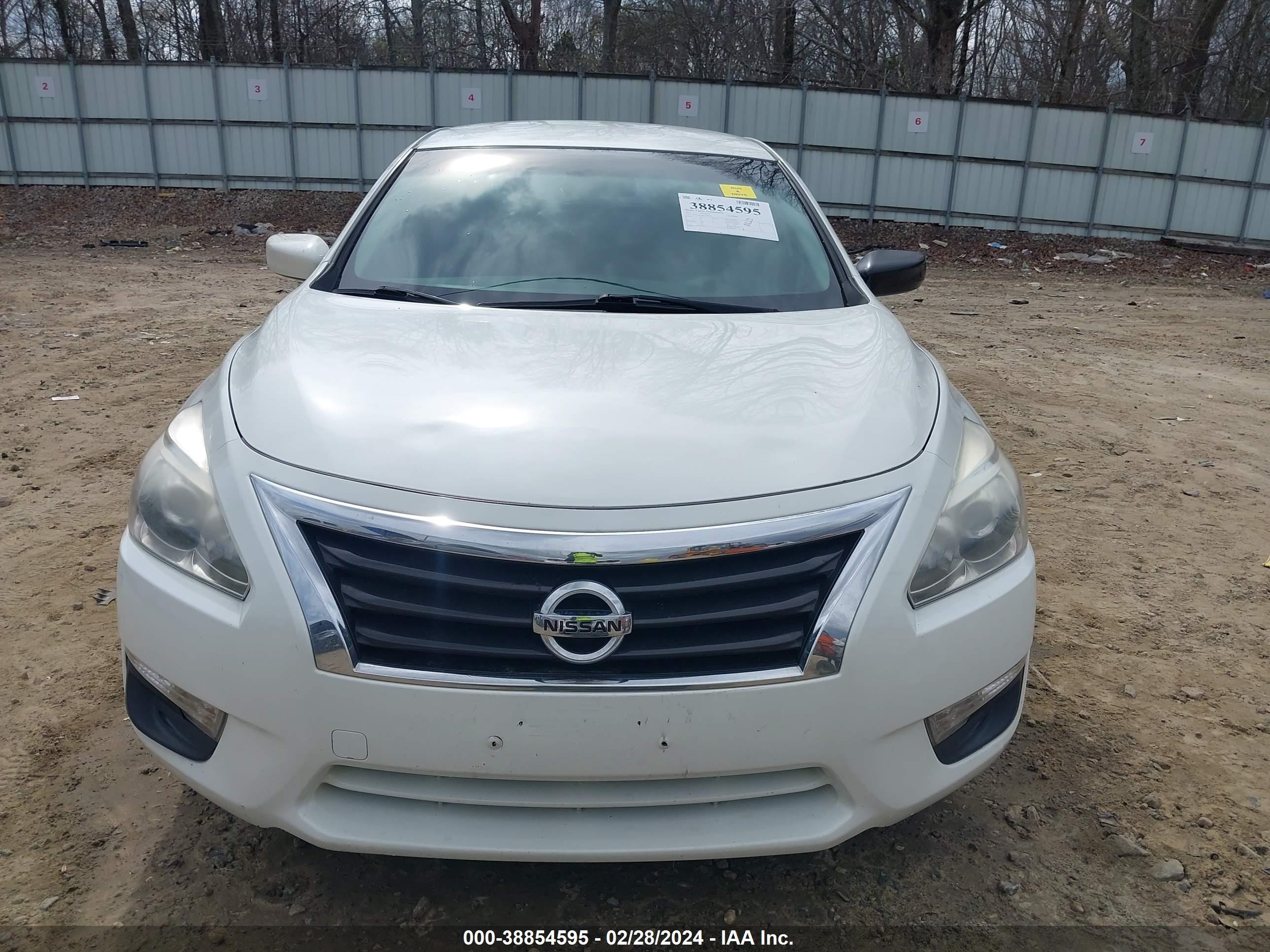 Photo 11 VIN: 1N4AL3AP8FC209962 - NISSAN ALTIMA 