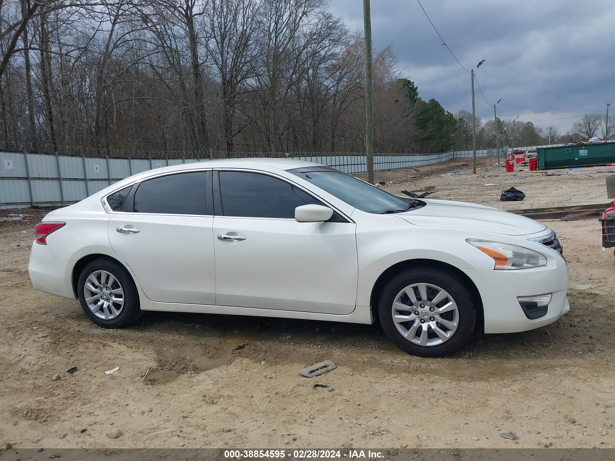 Photo 12 VIN: 1N4AL3AP8FC209962 - NISSAN ALTIMA 