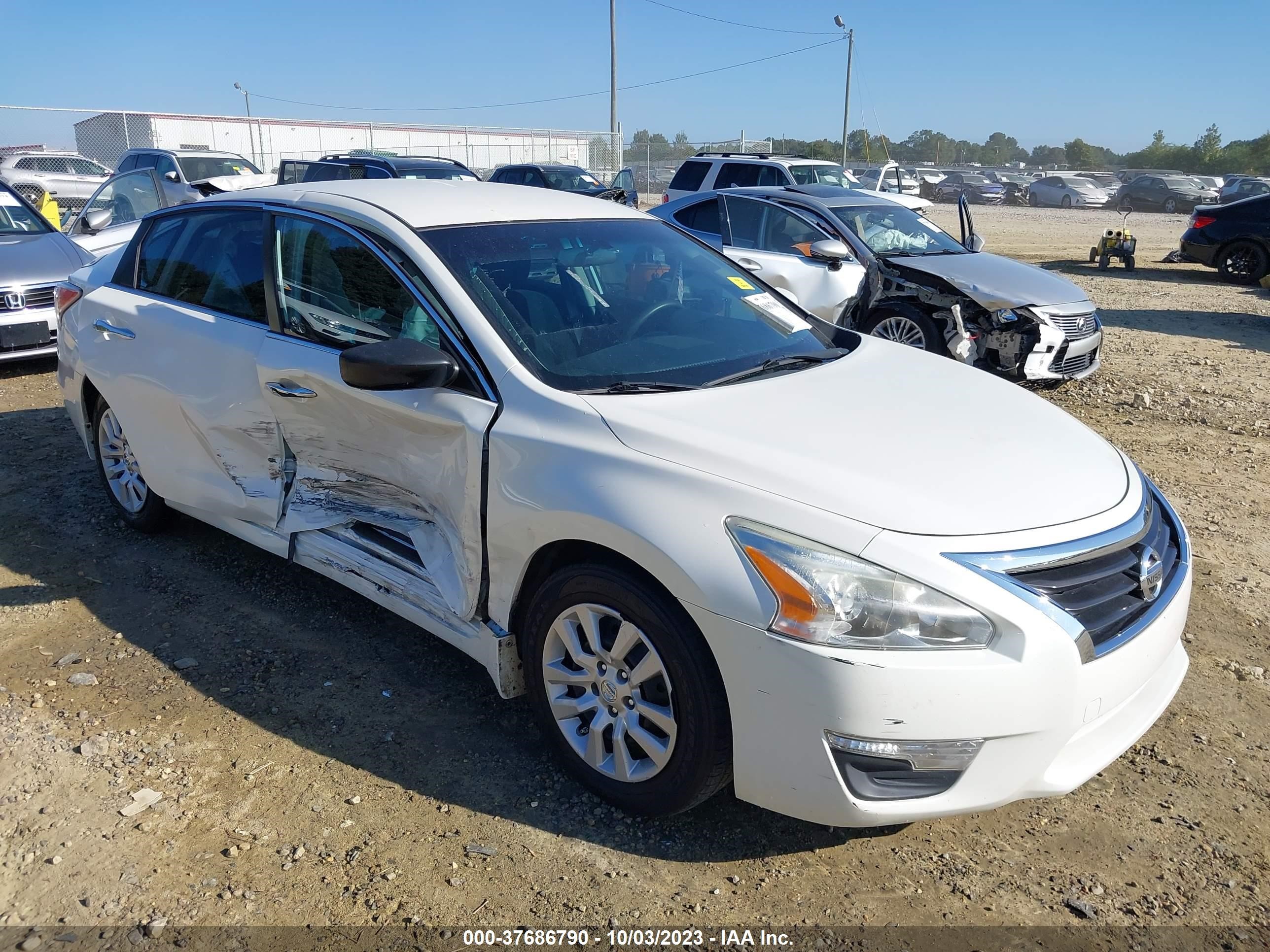 Photo 0 VIN: 1N4AL3AP8FC230455 - NISSAN ALTIMA 