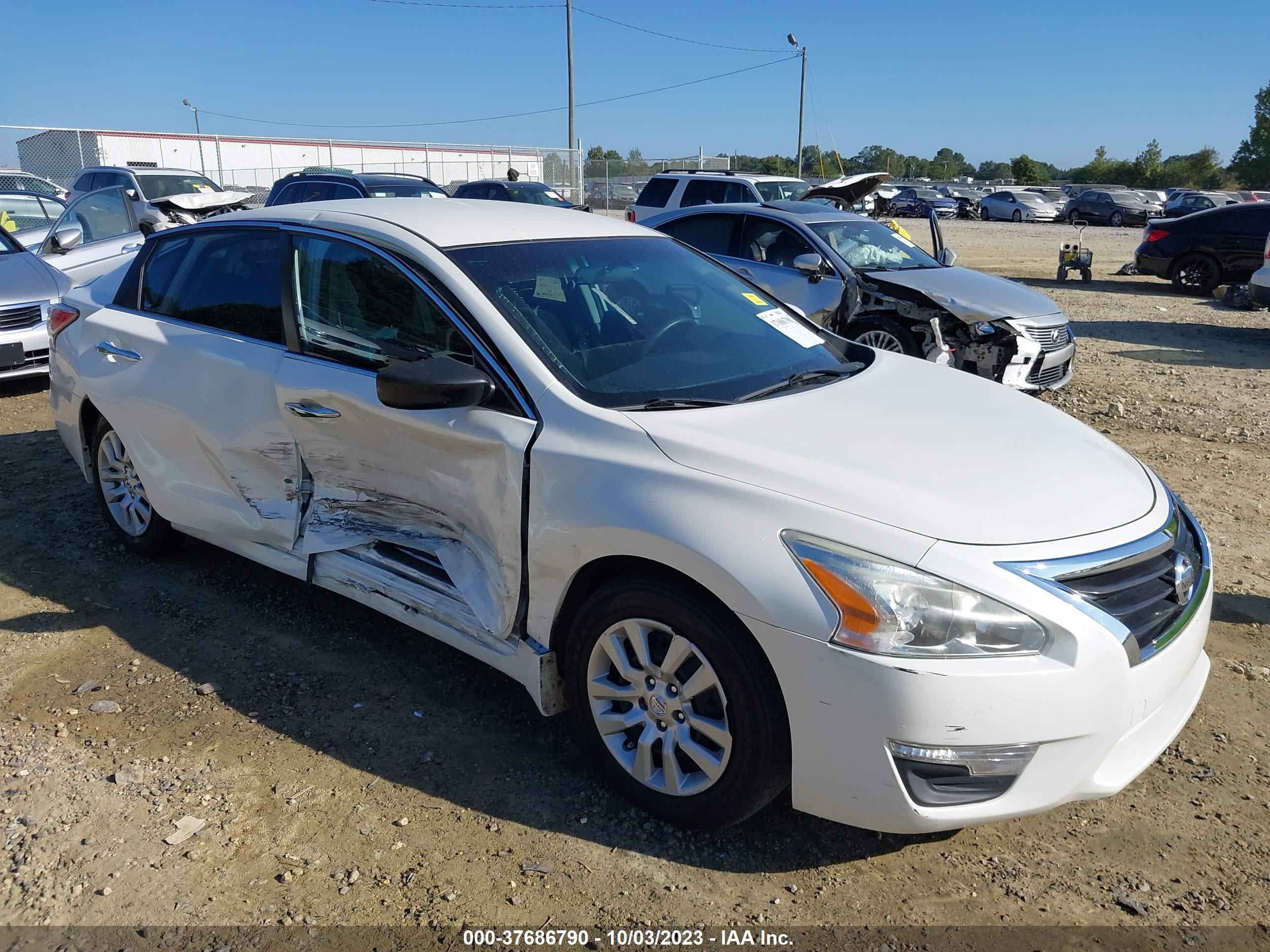 Photo 5 VIN: 1N4AL3AP8FC230455 - NISSAN ALTIMA 