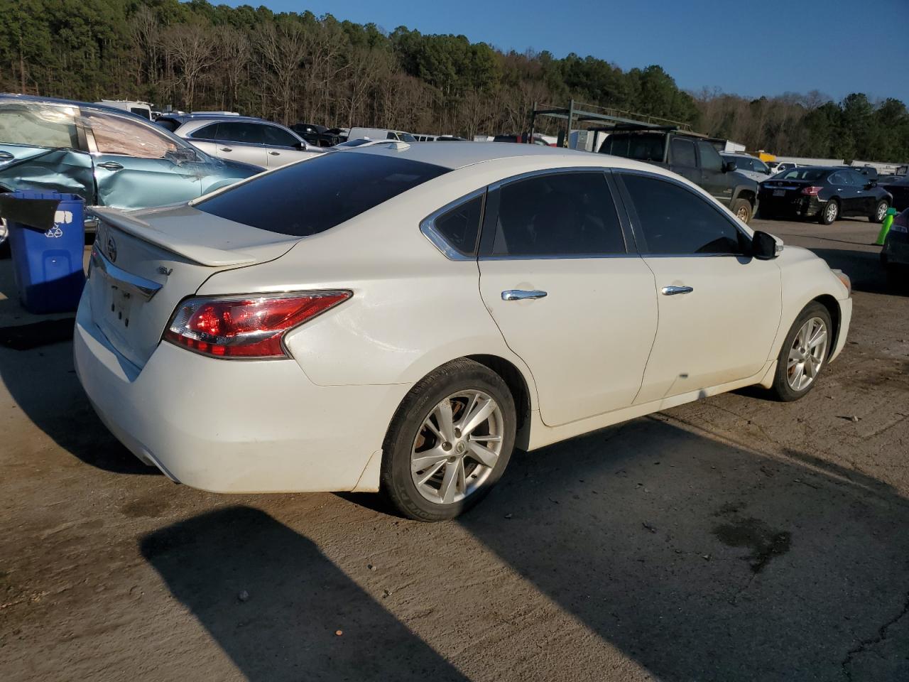 Photo 2 VIN: 1N4AL3AP8FC263388 - NISSAN ALTIMA 