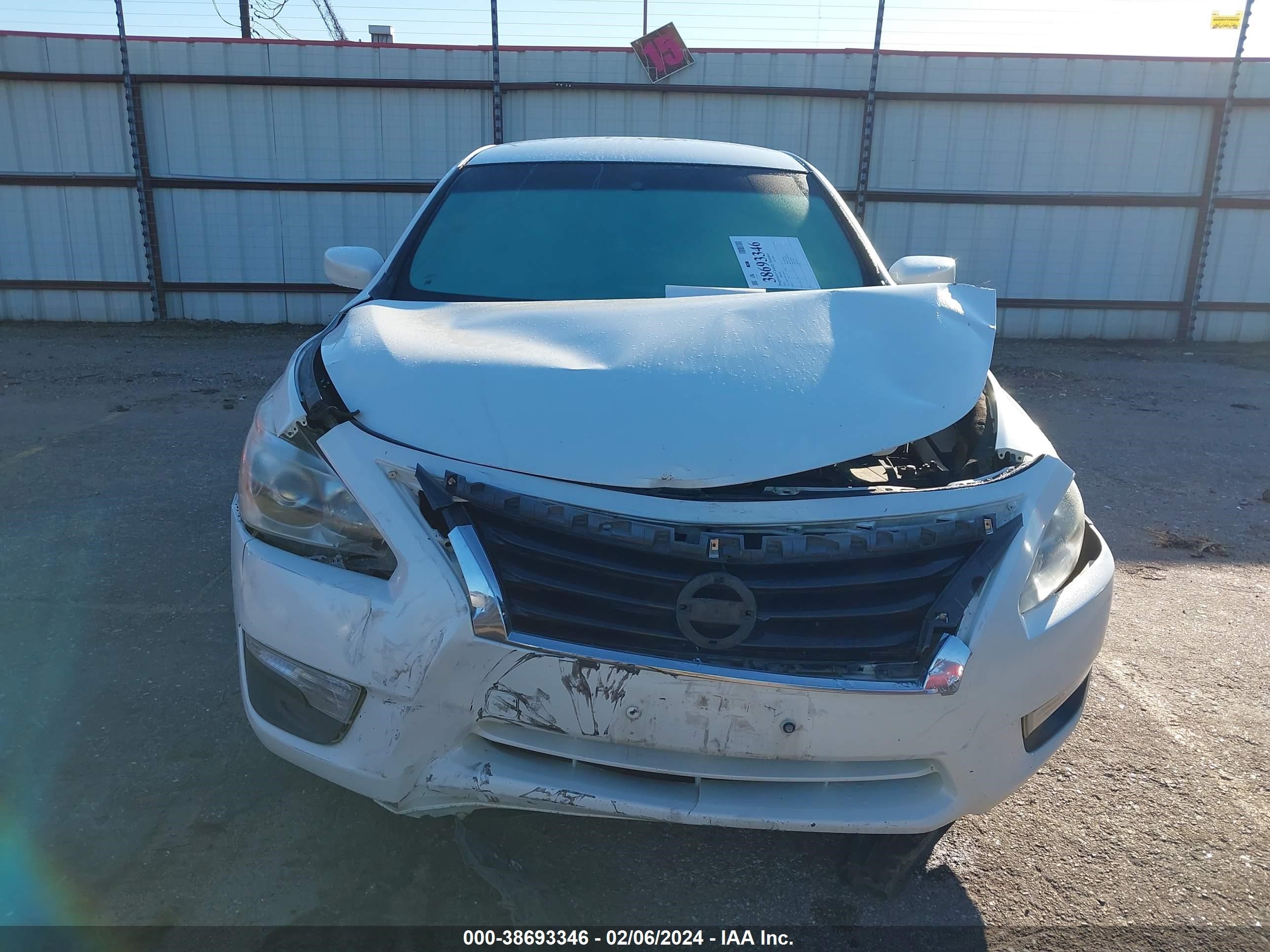 Photo 5 VIN: 1N4AL3AP8FC460545 - NISSAN ALTIMA 