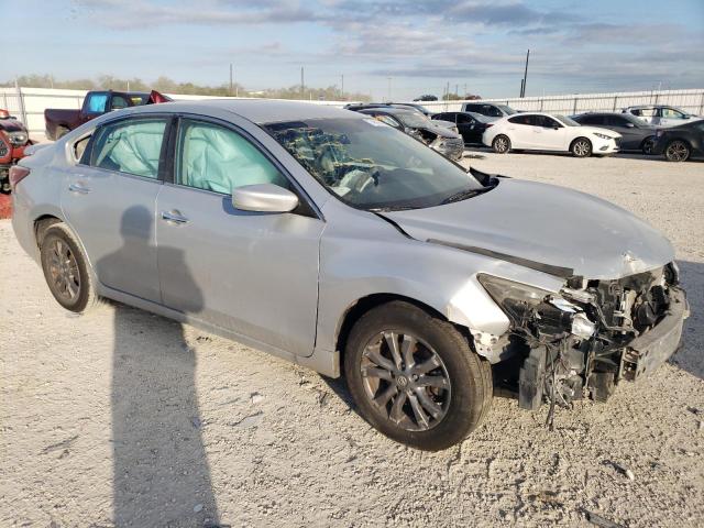 Photo 3 VIN: 1N4AL3AP8FC572049 - NISSAN ALTIMA 