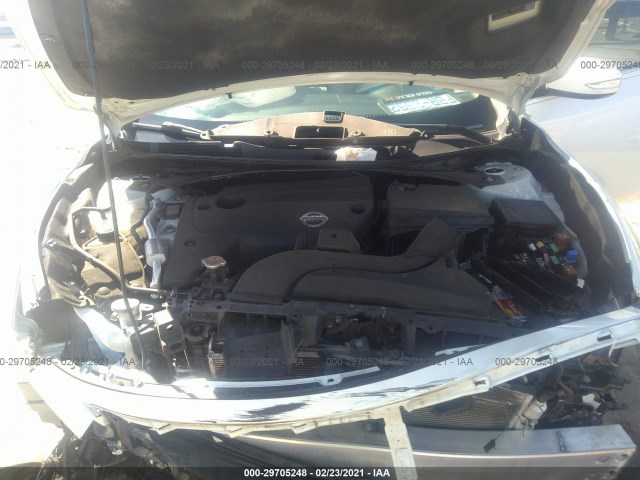 Photo 9 VIN: 1N4AL3AP8FN359705 - NISSAN ALTIMA 