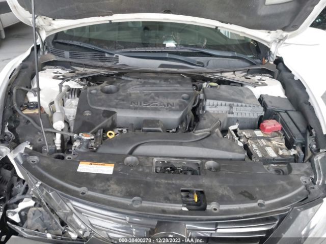 Photo 9 VIN: 1N4AL3AP8GC128512 - NISSAN ALTIMA 