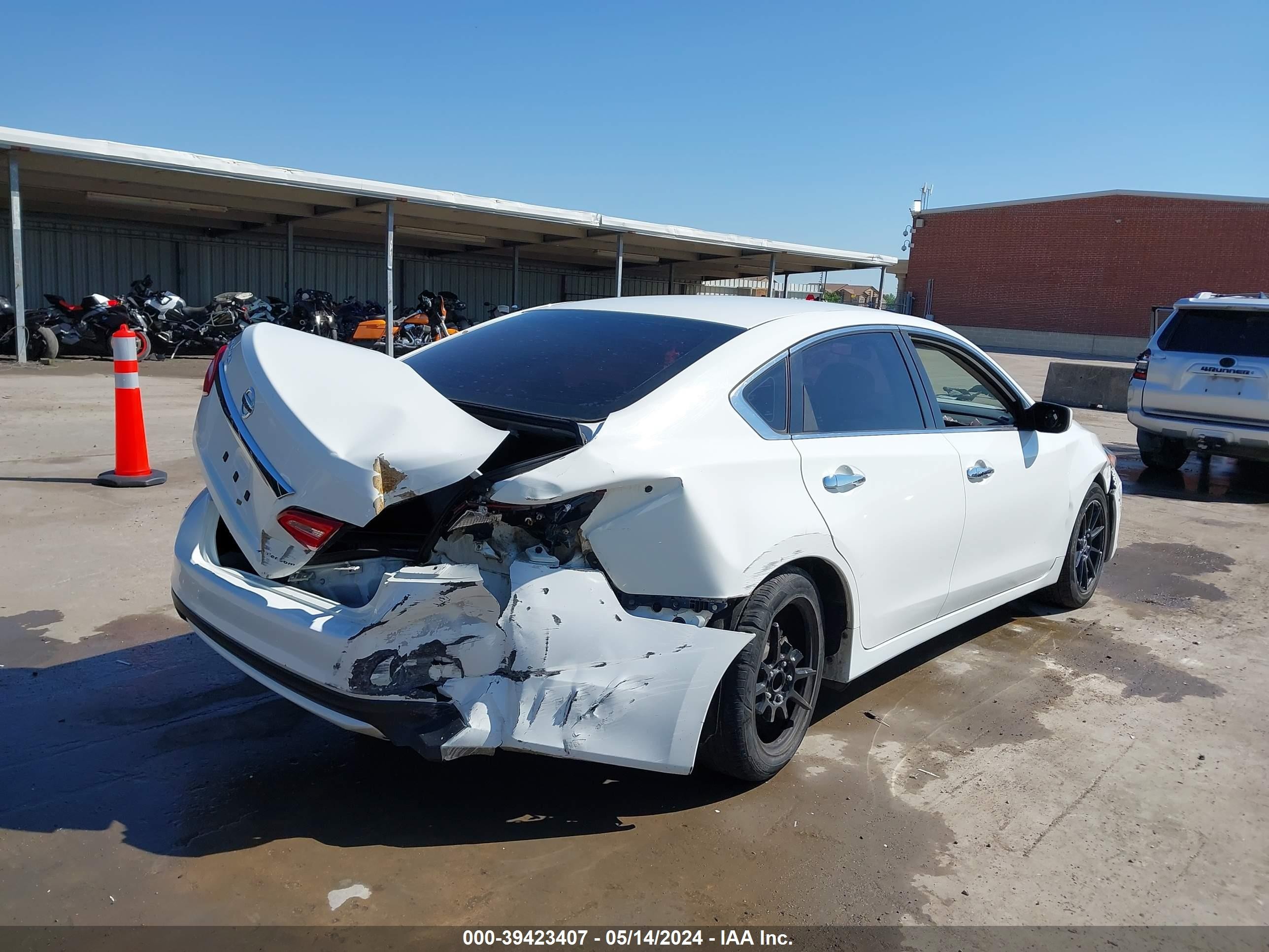 Photo 3 VIN: 1N4AL3AP8GC169562 - NISSAN ALTIMA 