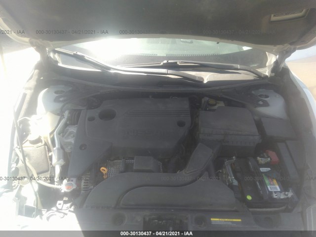 Photo 9 VIN: 1N4AL3AP8GC190718 - NISSAN ALTIMA 