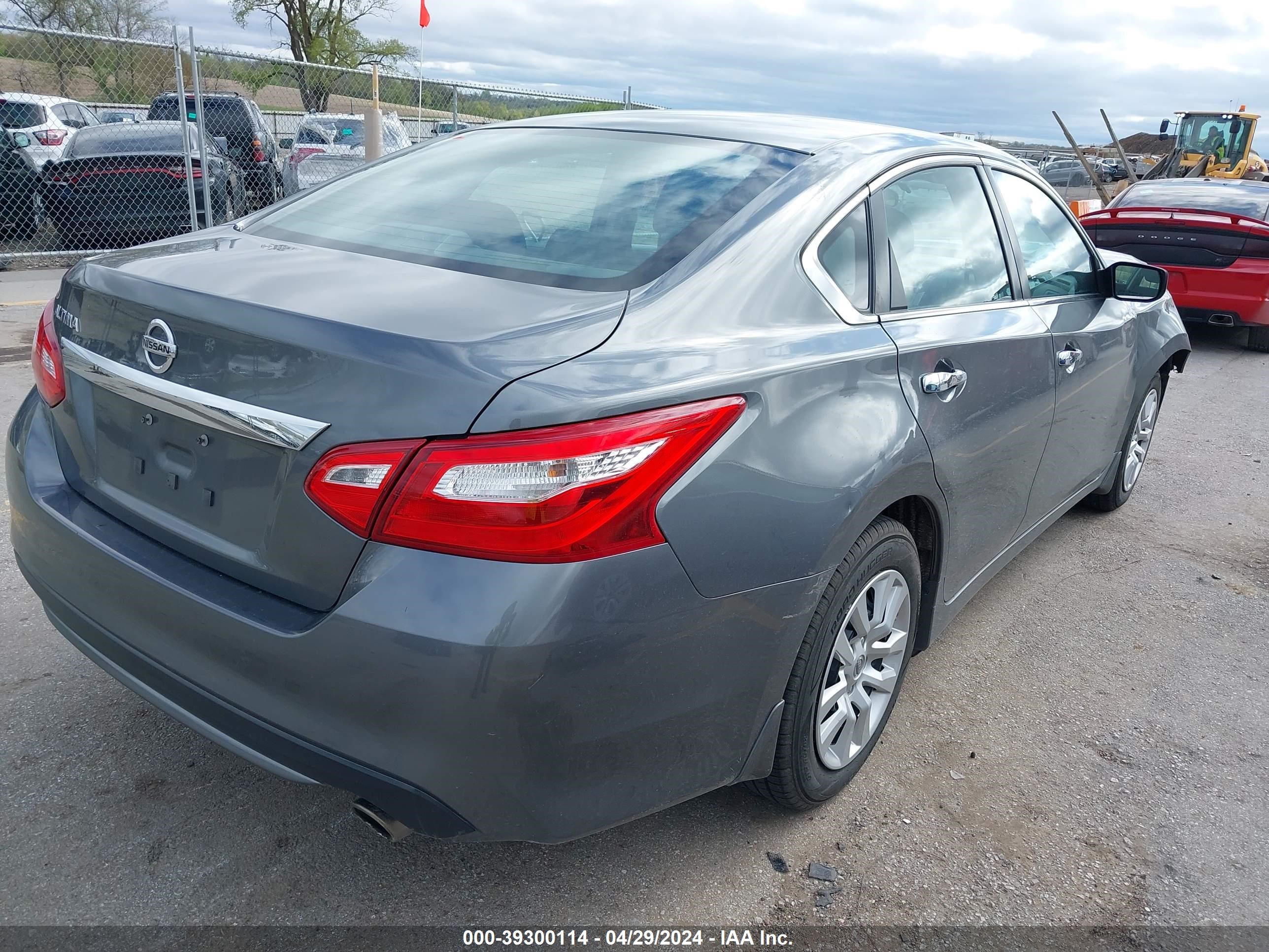 Photo 3 VIN: 1N4AL3AP8GC227587 - NISSAN ALTIMA 