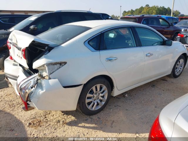 Photo 3 VIN: 1N4AL3AP8GC258810 - NISSAN ALTIMA 