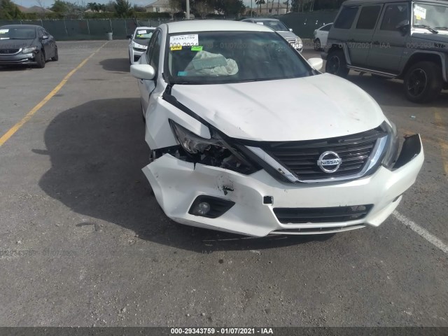 Photo 5 VIN: 1N4AL3AP8GN318458 - NISSAN ALTIMA 