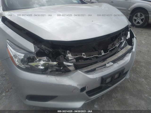 Photo 5 VIN: 1N4AL3AP8HC140791 - NISSAN ALTIMA 