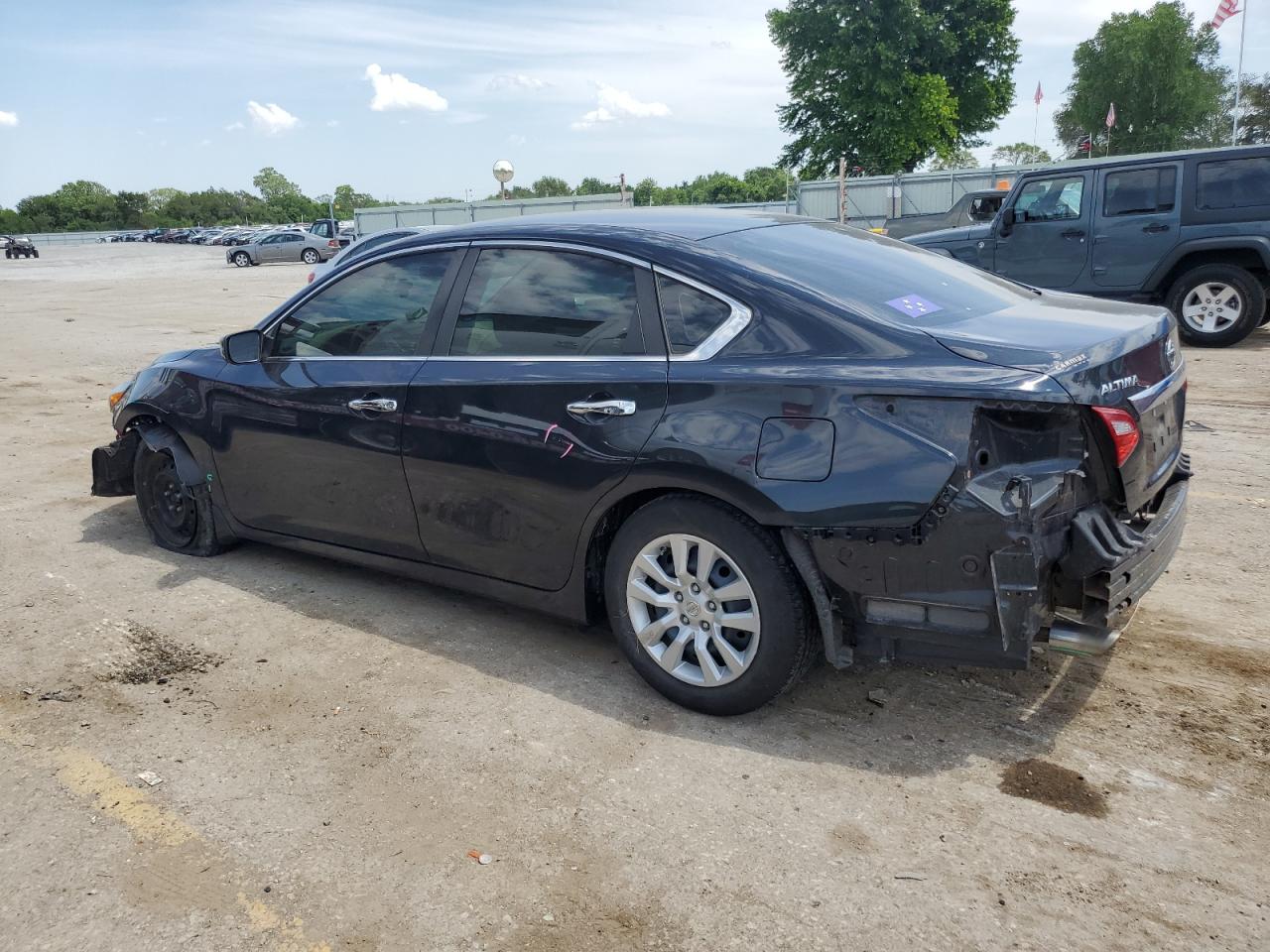 Photo 1 VIN: 1N4AL3AP8HC163973 - NISSAN ALTIMA 