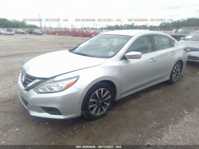 Photo 1 VIN: 1N4AL3AP8HC180708 - NISSAN ALTIMA 