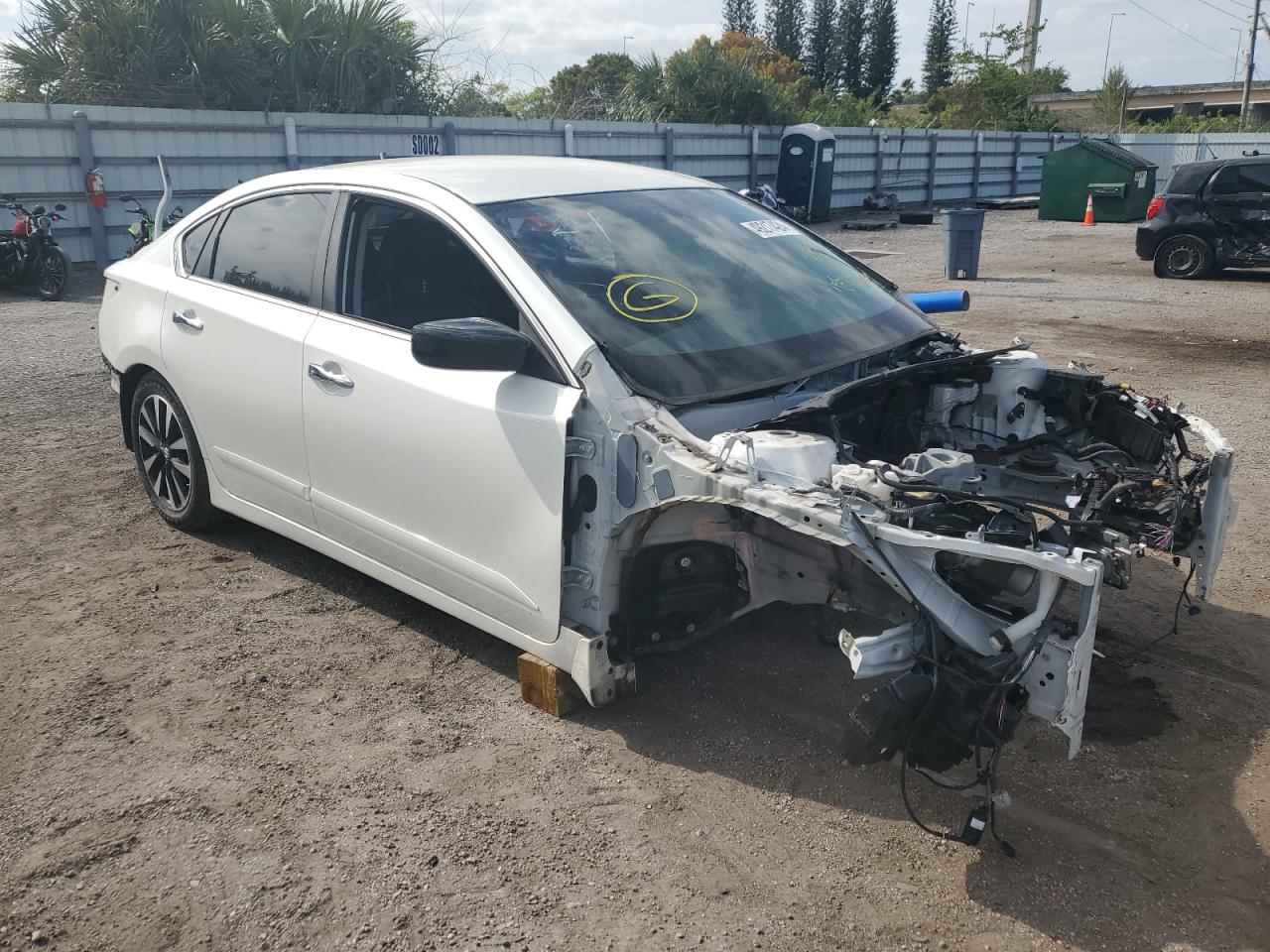 Photo 3 VIN: 1N4AL3AP8HC208524 - NISSAN ALTIMA 