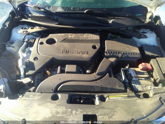 Photo 9 VIN: 1N4AL3AP8HC215893 - NISSAN ALTIMA 