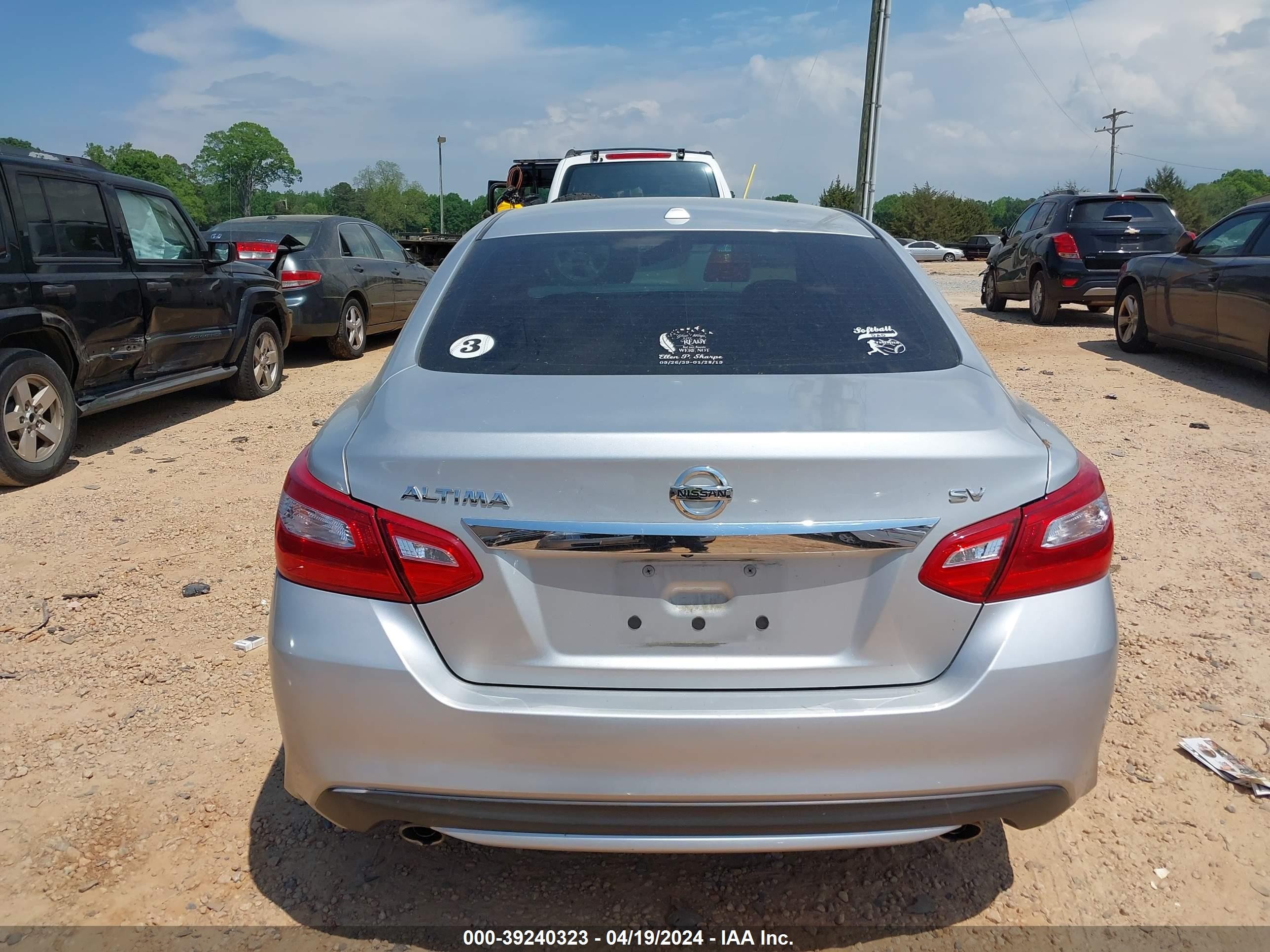 Photo 15 VIN: 1N4AL3AP8HC230023 - NISSAN ALTIMA 