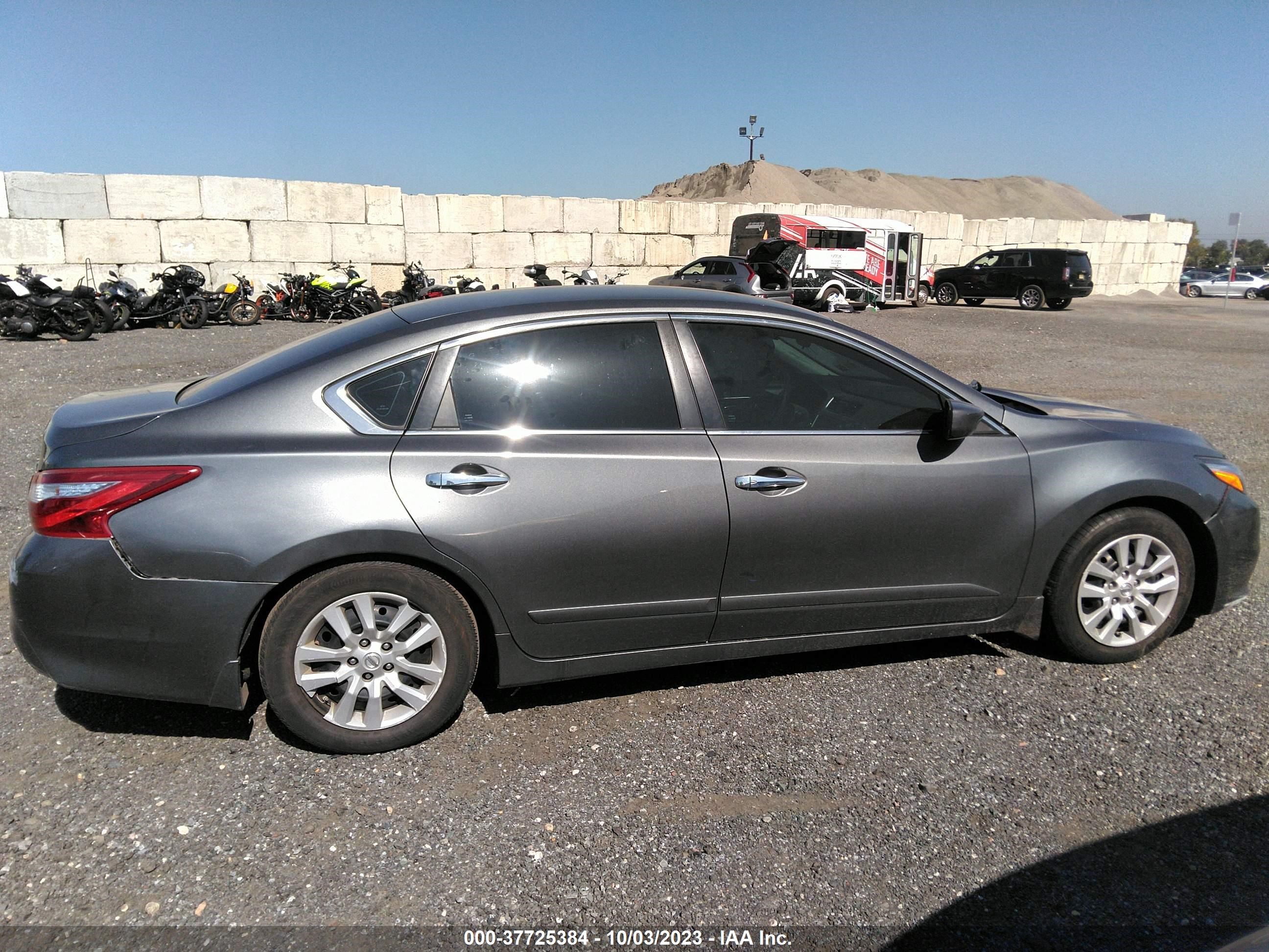 Photo 11 VIN: 1N4AL3AP8HC236890 - NISSAN ALTIMA 