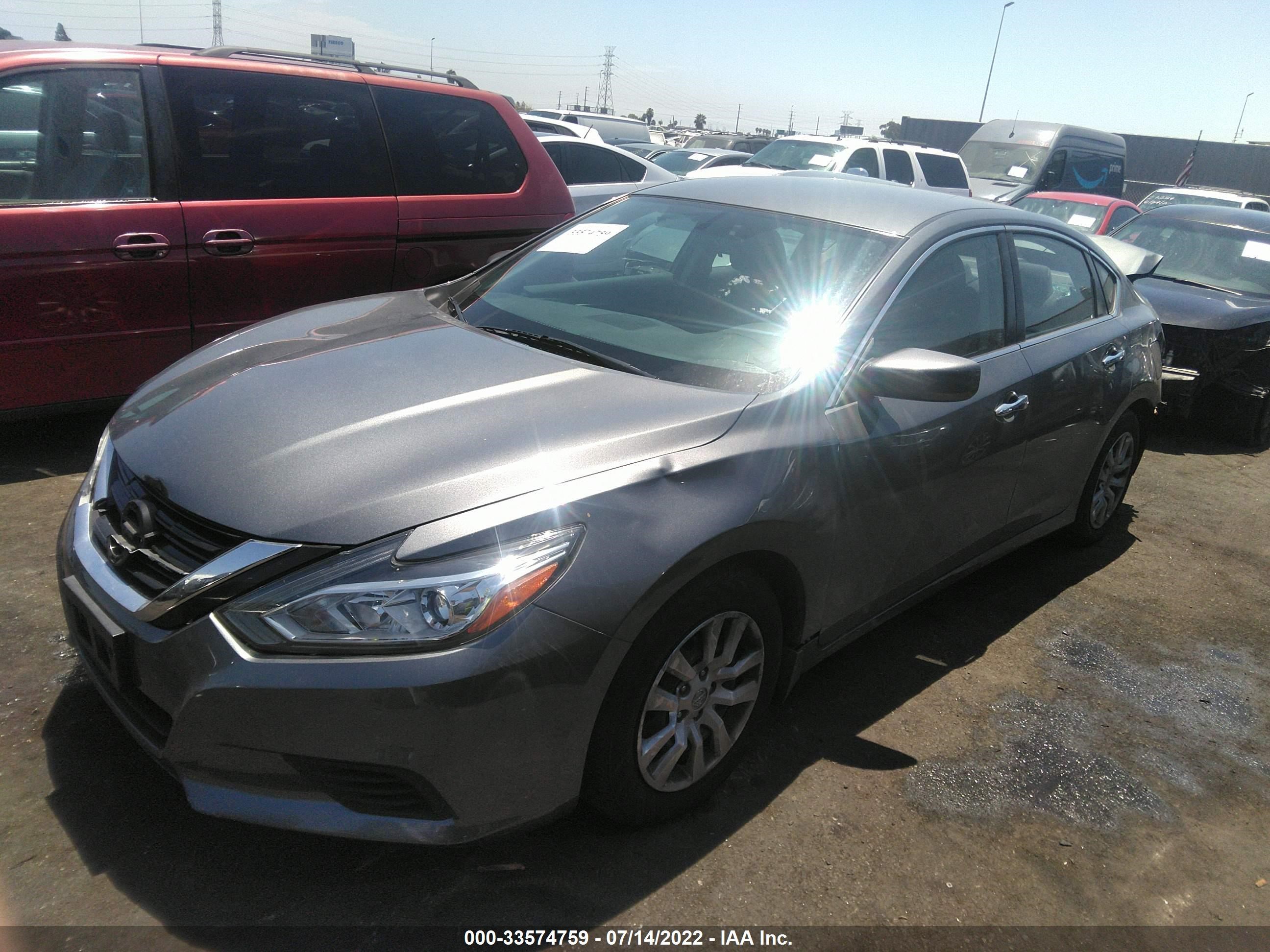 Photo 1 VIN: 1N4AL3AP8HC475940 - NISSAN ALTIMA 