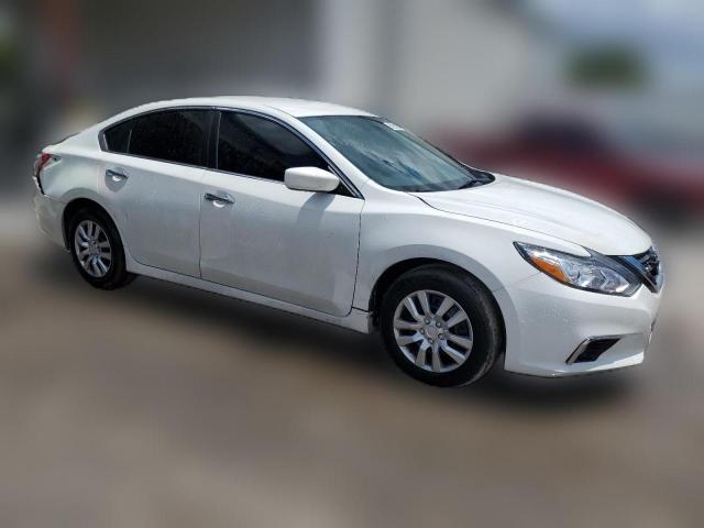 Photo 3 VIN: 1N4AL3AP8HN357598 - NISSAN ALTIMA 