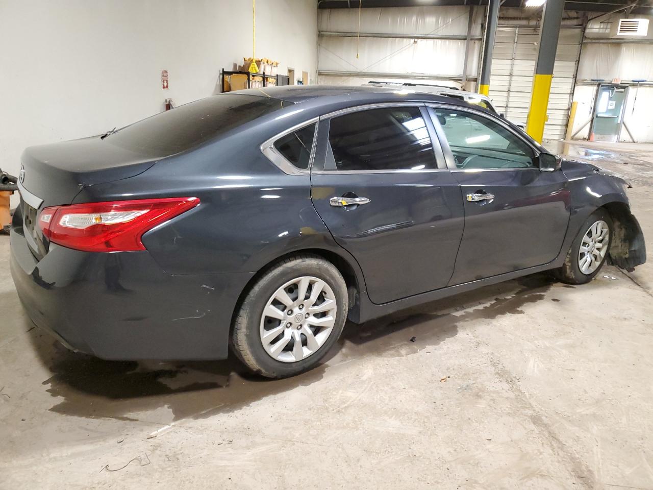 Photo 2 VIN: 1N4AL3AP8HN366592 - NISSAN ALTIMA 