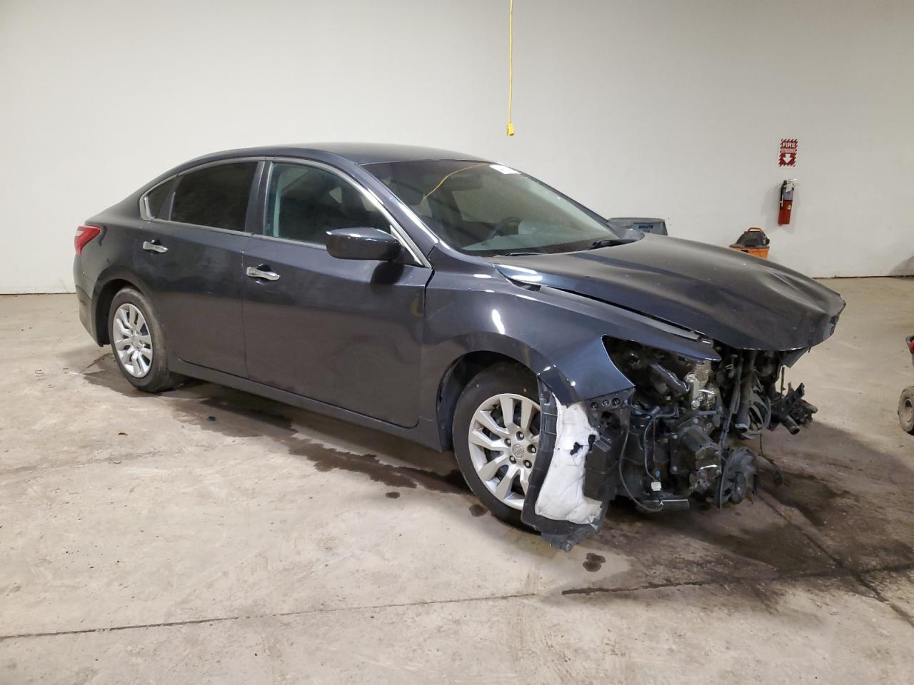 Photo 3 VIN: 1N4AL3AP8HN366592 - NISSAN ALTIMA 