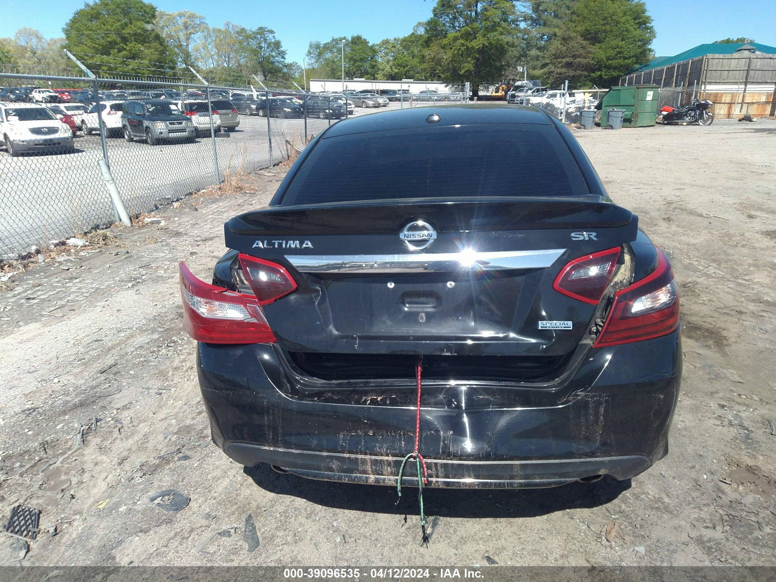 Photo 15 VIN: 1N4AL3AP8JC145611 - NISSAN ALTIMA 