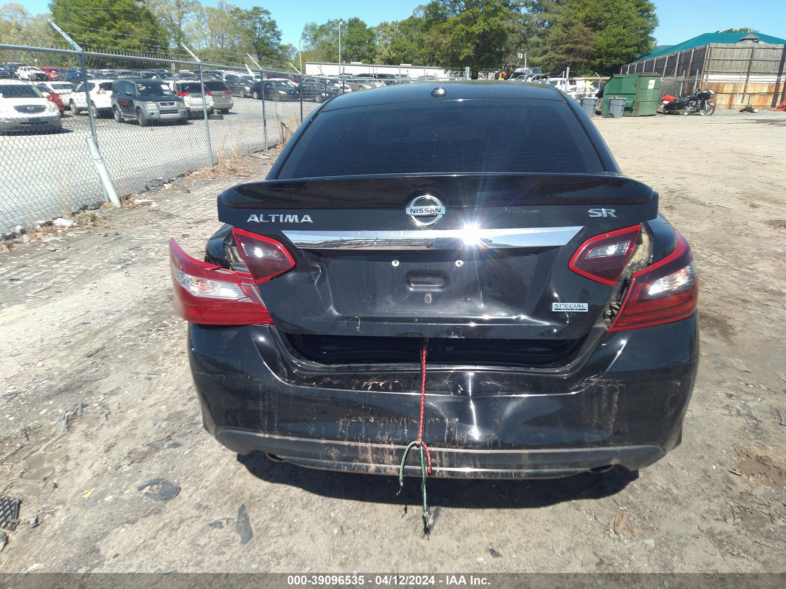 Photo 5 VIN: 1N4AL3AP8JC145611 - NISSAN ALTIMA 