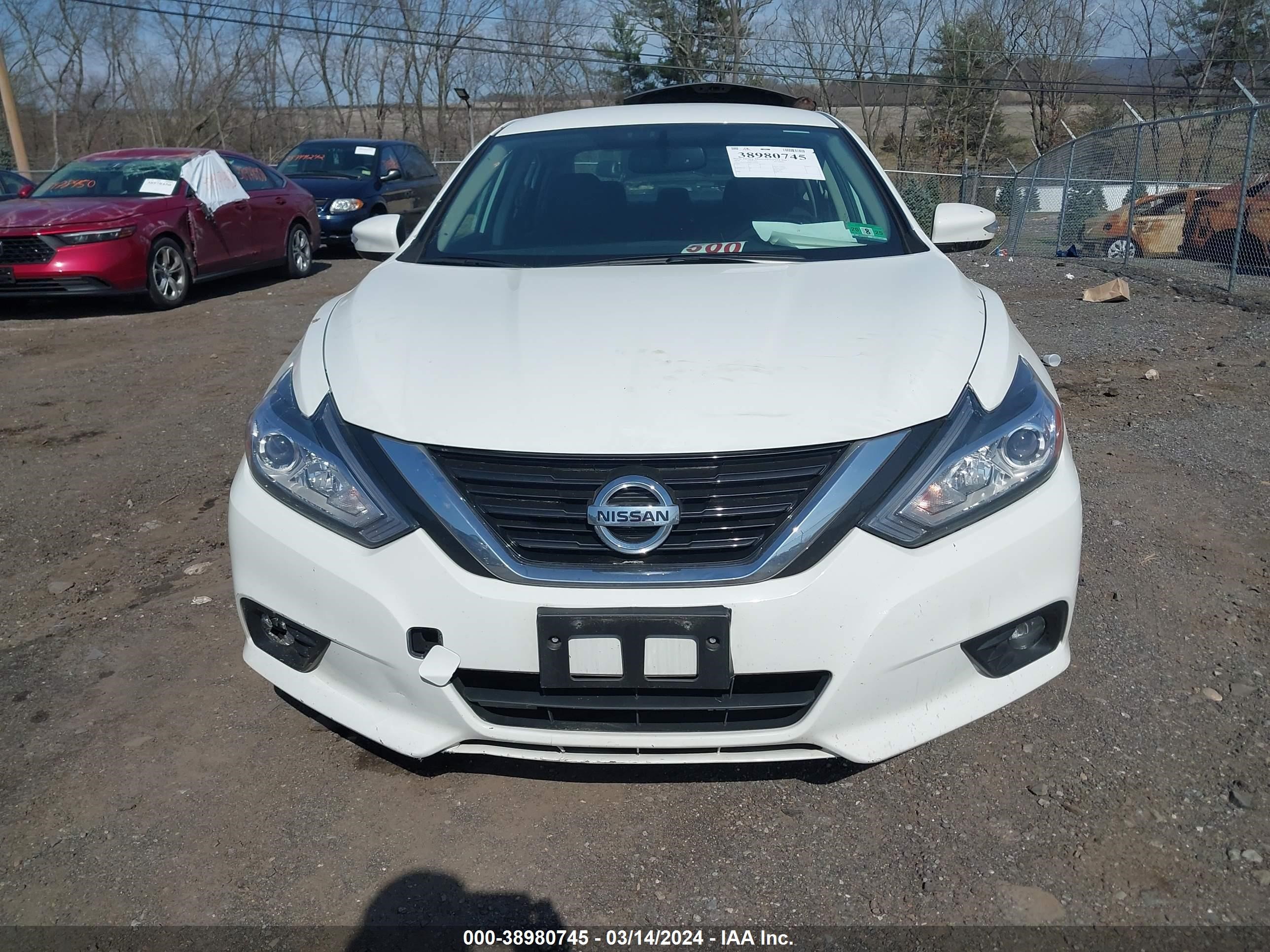 Photo 11 VIN: 1N4AL3AP8JC163364 - NISSAN ALTIMA 