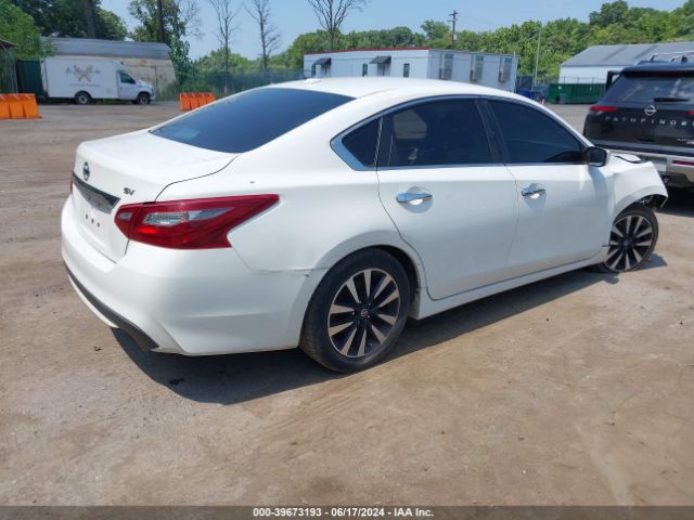 Photo 3 VIN: 1N4AL3AP8JC237382 - NISSAN ALTIMA 