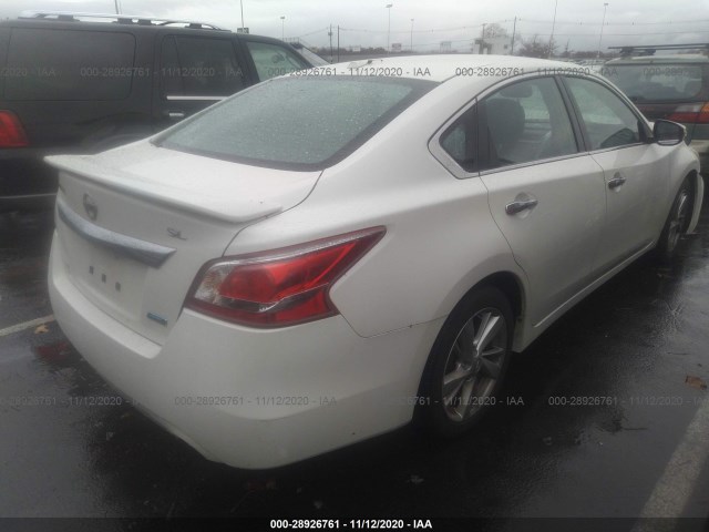 Photo 3 VIN: 1N4AL3AP9DC202466 - NISSAN ALTIMA 