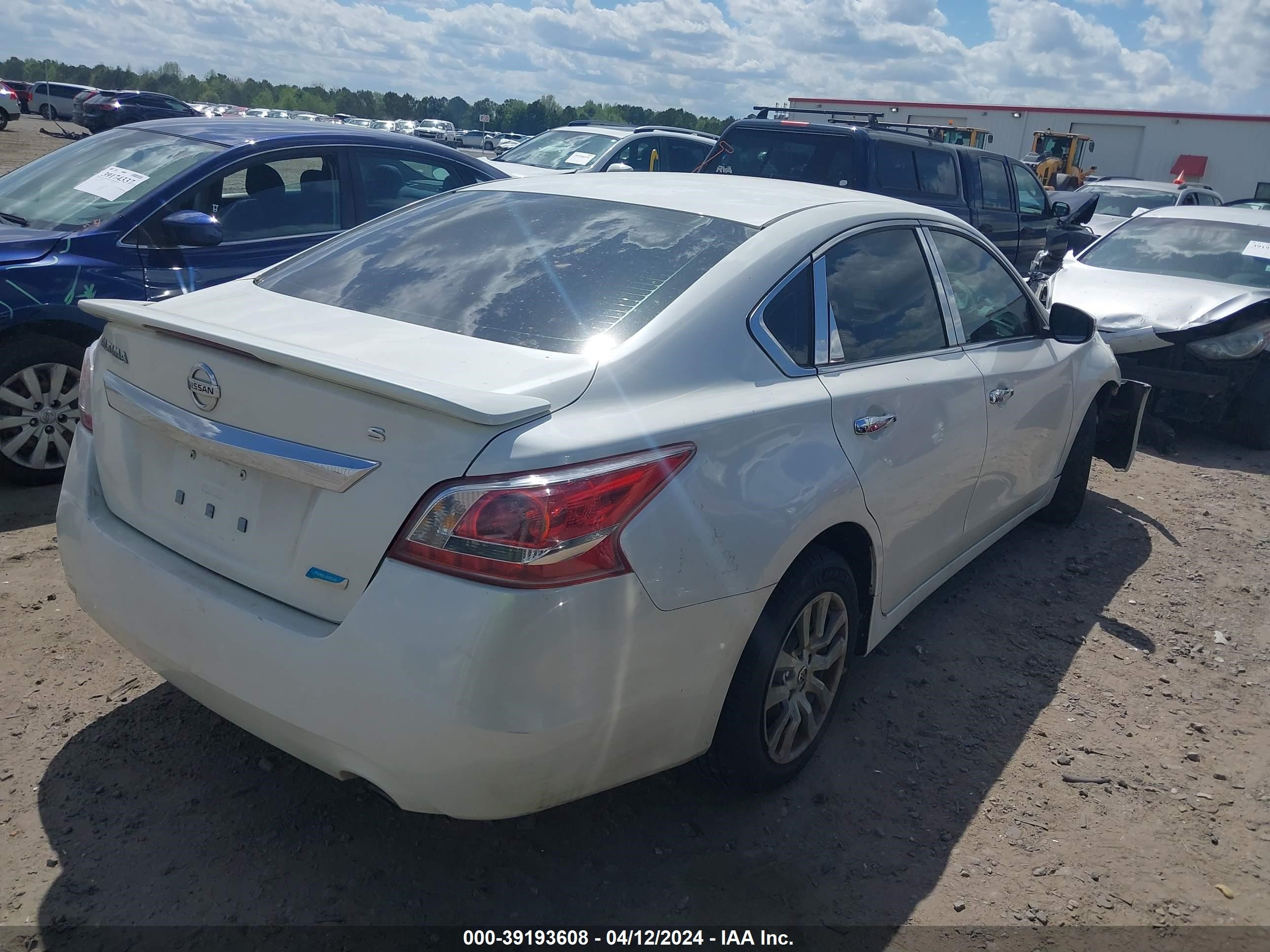 Photo 3 VIN: 1N4AL3AP9DC225665 - NISSAN ALTIMA 