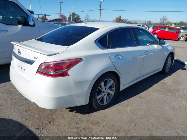 Photo 3 VIN: 1N4AL3AP9DN513593 - NISSAN ALTIMA 