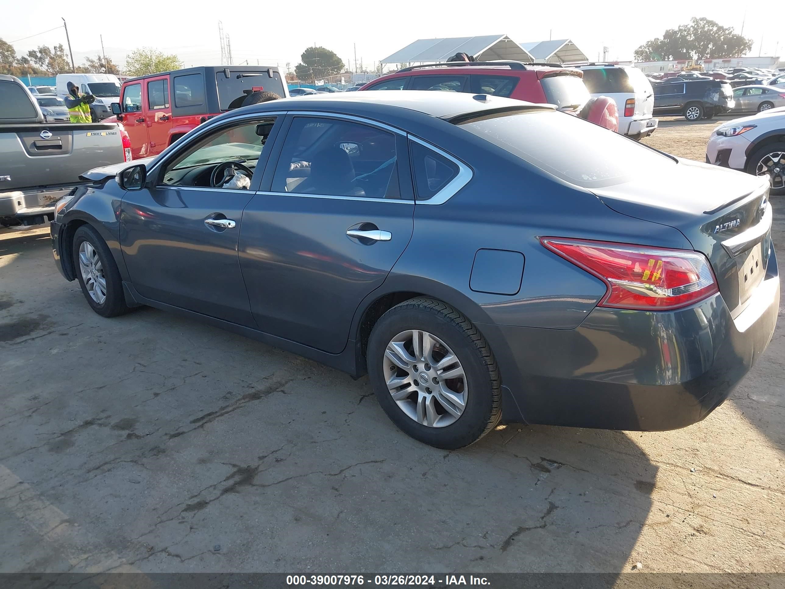 Photo 2 VIN: 1N4AL3AP9DN518986 - NISSAN ALTIMA 