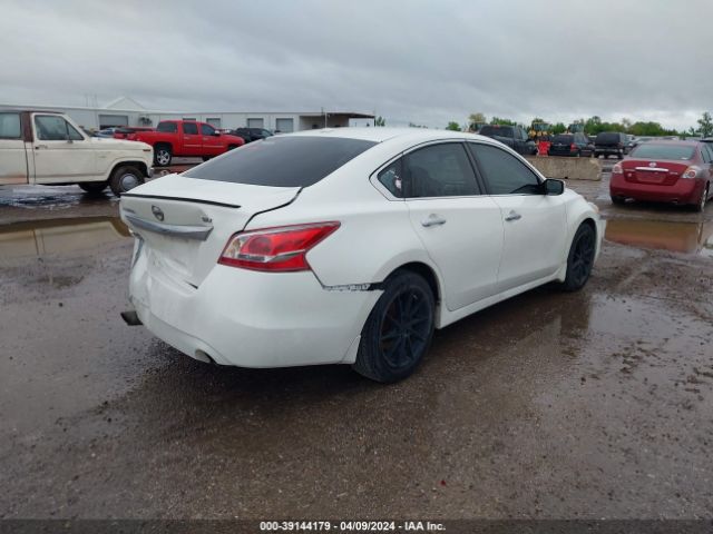 Photo 3 VIN: 1N4AL3AP9DN570313 - NISSAN ALTIMA 