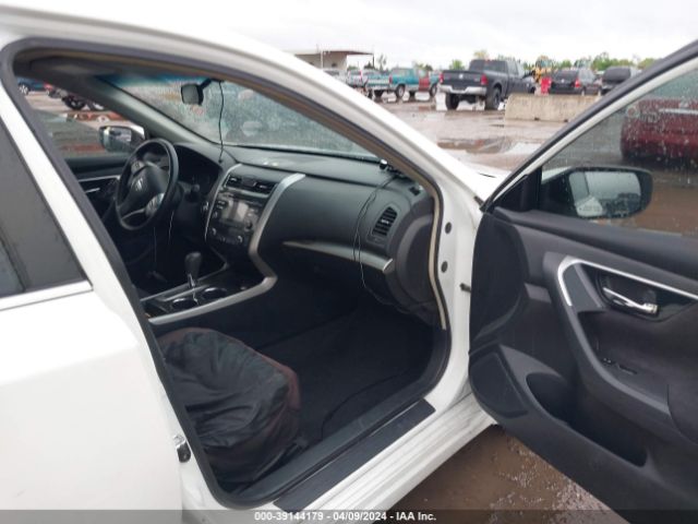 Photo 4 VIN: 1N4AL3AP9DN570313 - NISSAN ALTIMA 