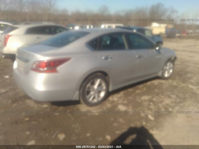 Photo 3 VIN: 1N4AL3AP9DN573776 - NISSAN ALTIMA 