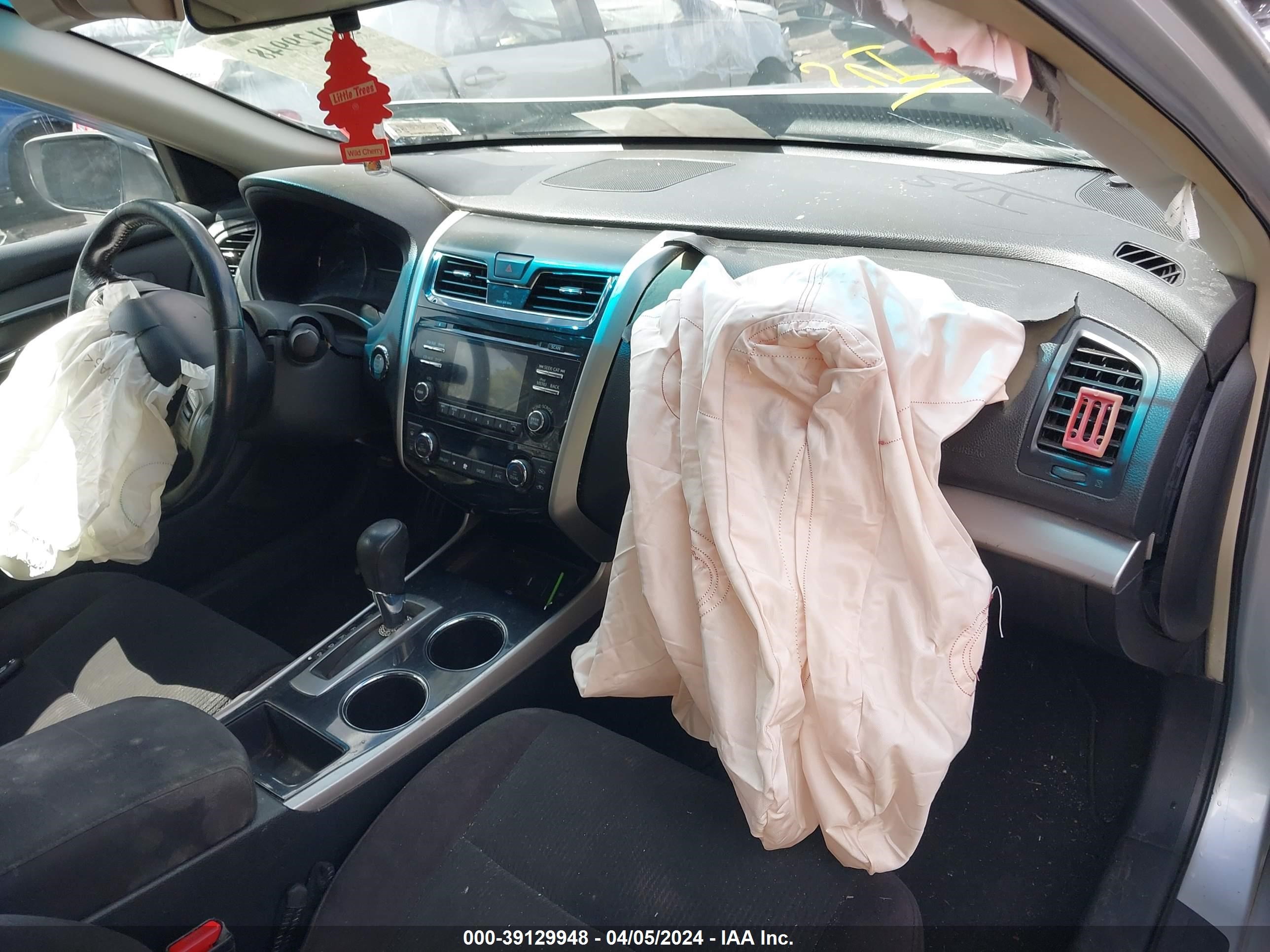 Photo 4 VIN: 1N4AL3AP9DN588505 - NISSAN ALTIMA 