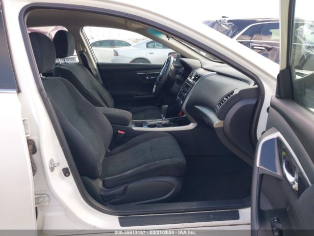 Photo 4 VIN: 1N4AL3AP9EC147177 - NISSAN ALTIMA 