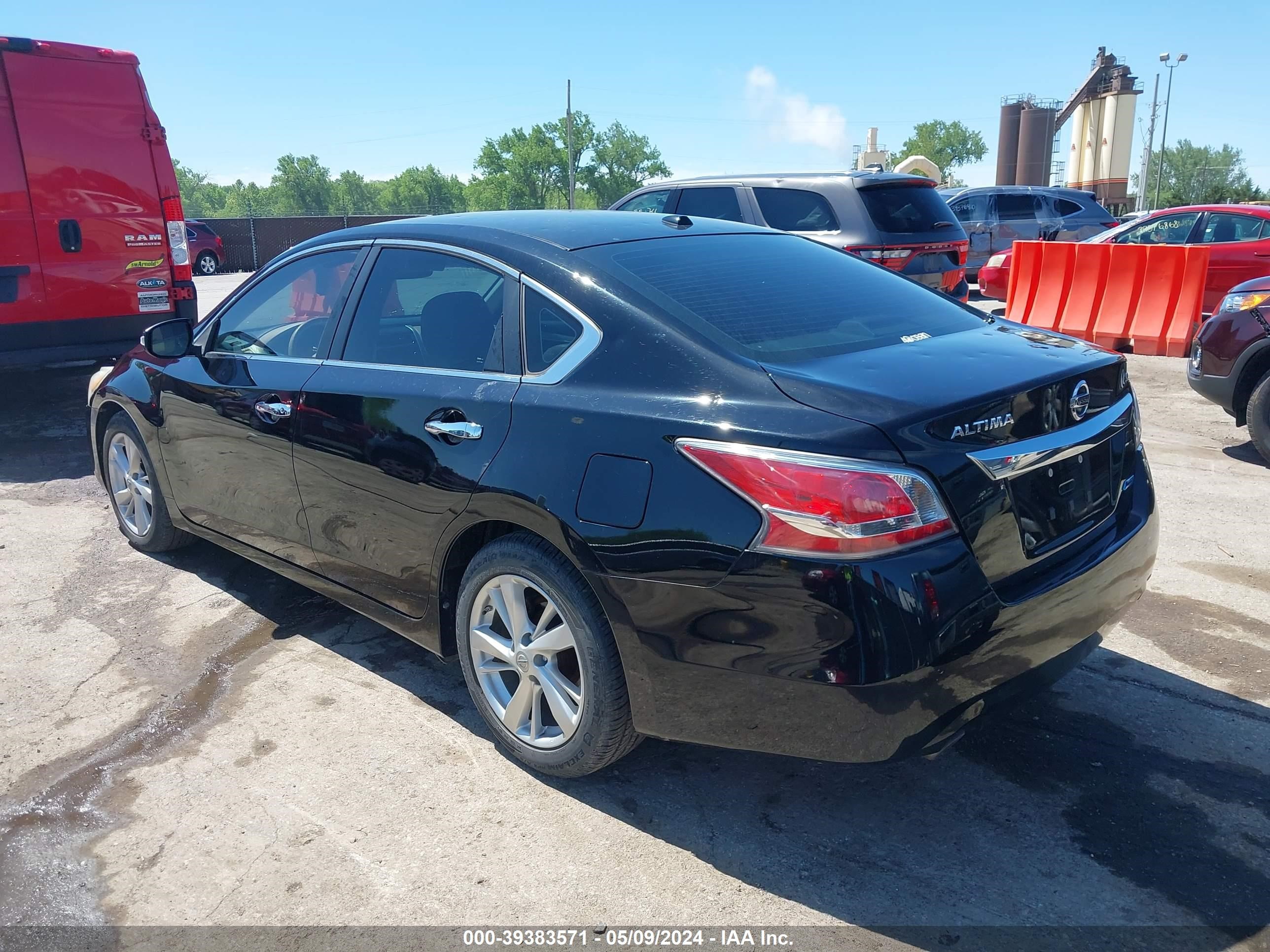 Photo 2 VIN: 1N4AL3AP9EC187890 - NISSAN ALTIMA 