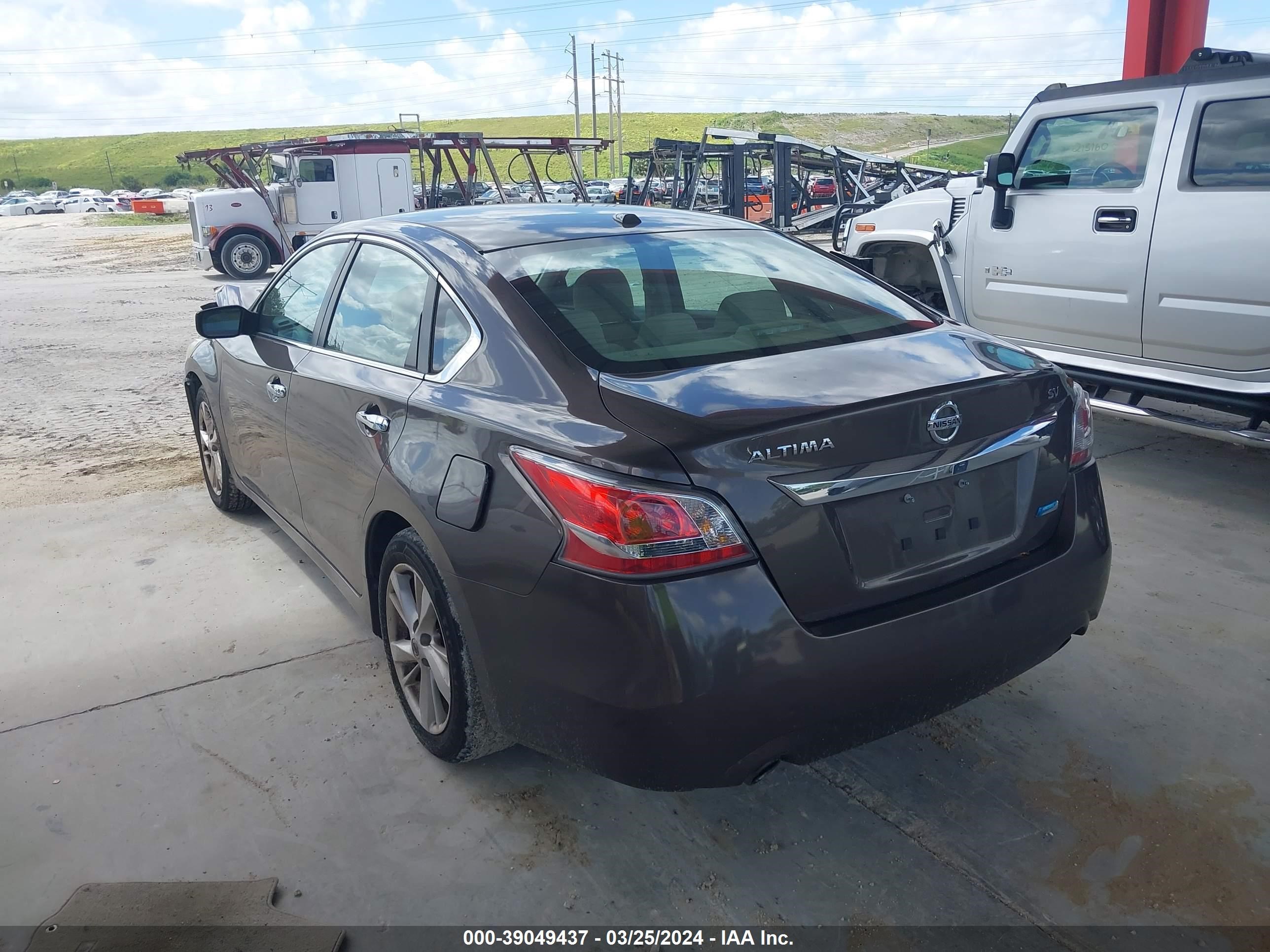 Photo 2 VIN: 1N4AL3AP9EC193379 - NISSAN ALTIMA 