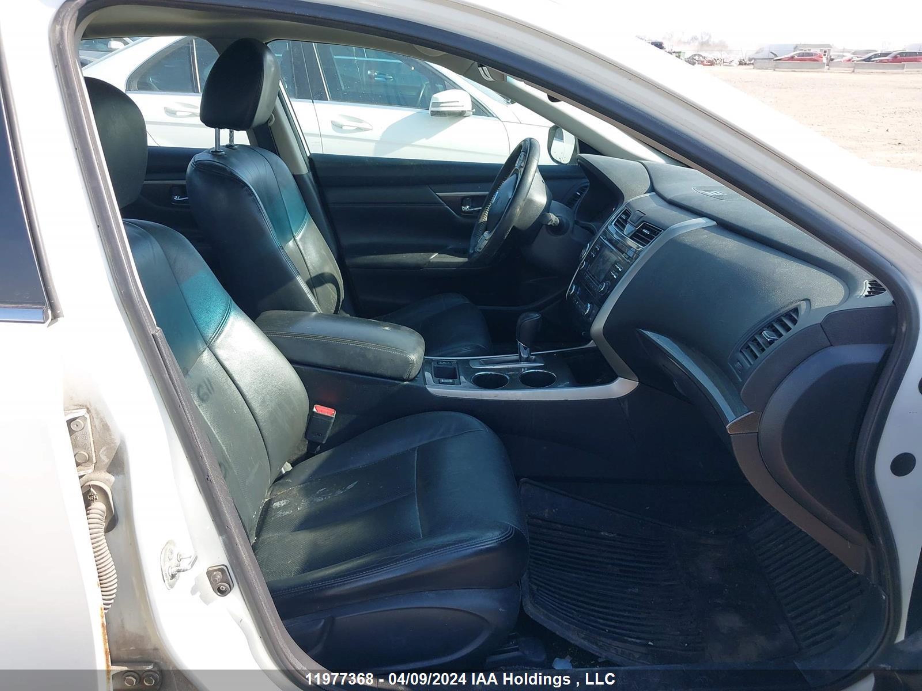 Photo 4 VIN: 1N4AL3AP9EN332611 - NISSAN ALTIMA 