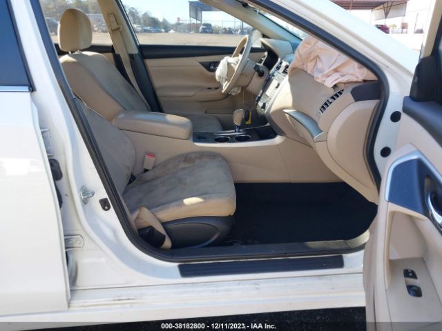 Photo 4 VIN: 1N4AL3AP9FC268325 - NISSAN ALTIMA 